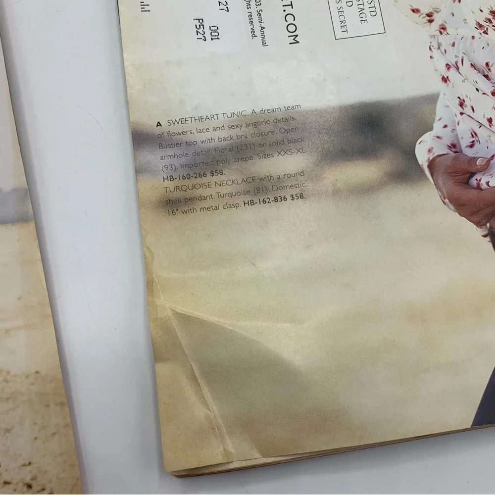 Vintage Victoria’s Secret Catalog Lot (2001–2003) – Early 2000s Fashion - Picture 15 of 16